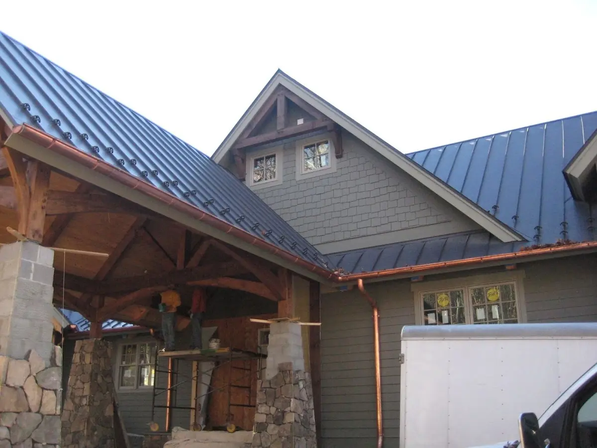 Craftsman Roofing team delivering quality roofing work in McCormick